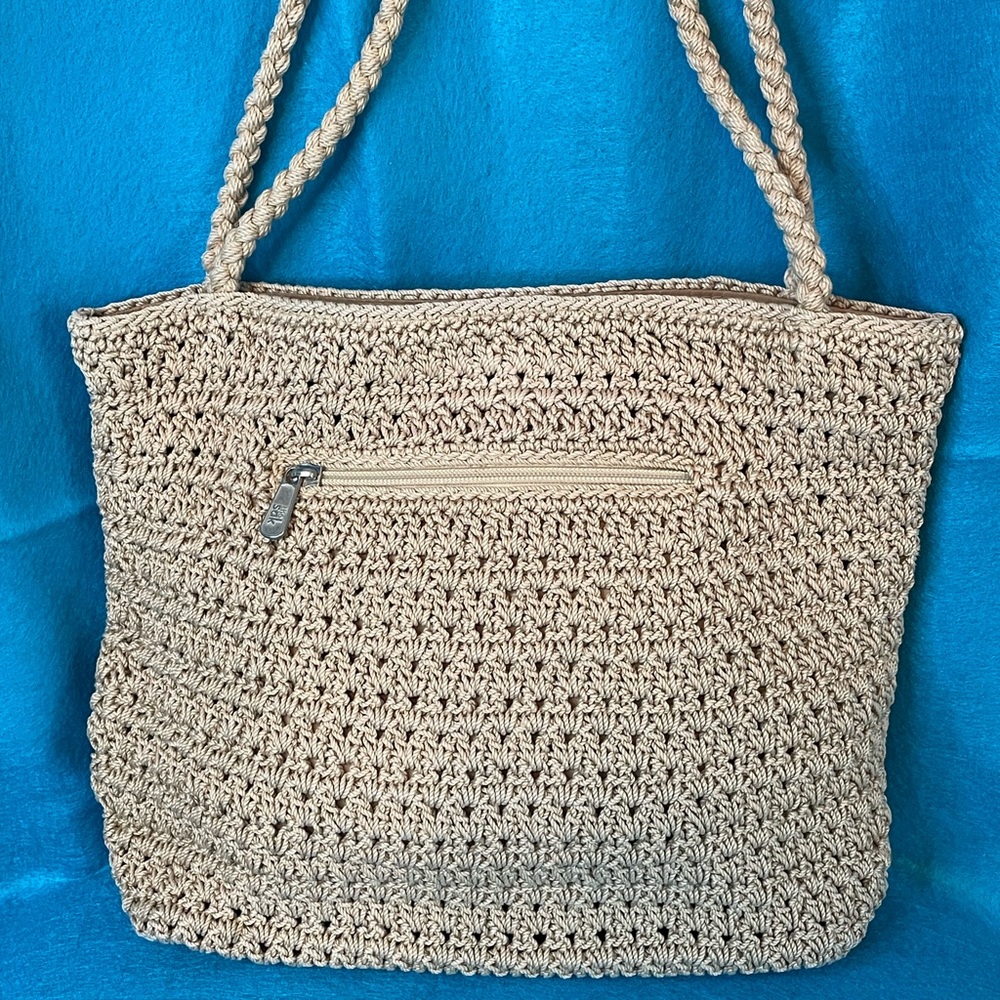 👜 The Sak Beige Crochet Shoulder Bag. Great Casual Bag. 👜